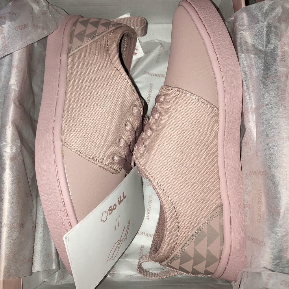 So ill shoes